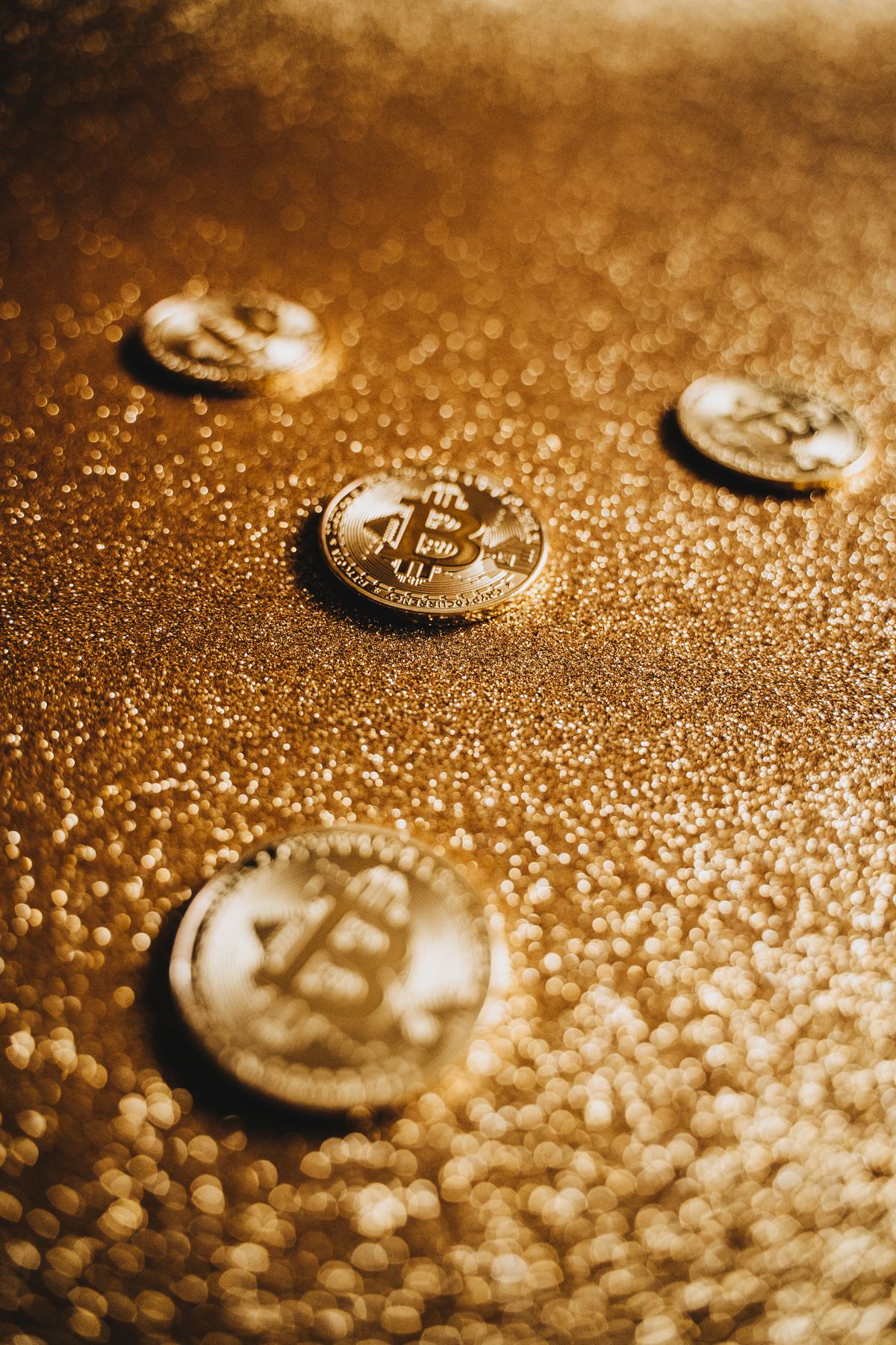 Bitcoin Signale mit Einstiegs- und Stop-Loss-Vorgaben